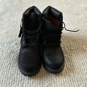 Black 6” premium Timberland boots